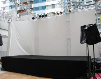 ���O�X�e�[�W ����ʐ^