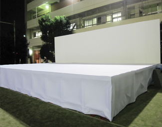 屋外ステージ 詳細